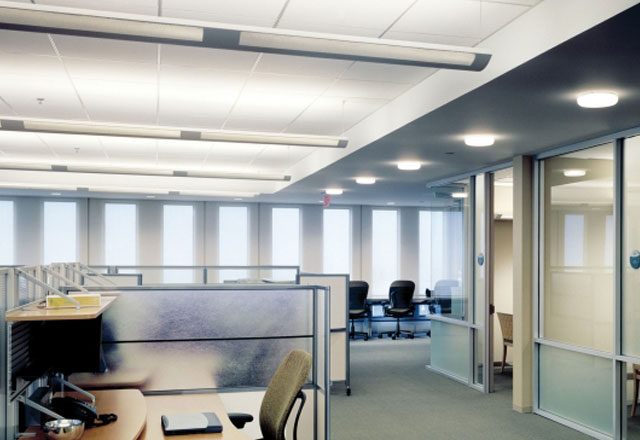 commercial electrician